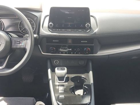 Certified 2023 Nissan Rogue SV FWD image 22