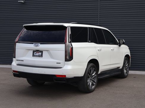 Used 2022 Cadillac Escalade Sport Platinum AWD/4WD image 5