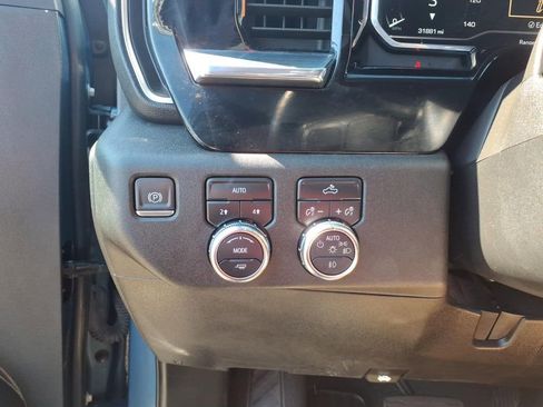 Used 2024 GMC Sierra 1500 Elevation AWD/4WD image 13