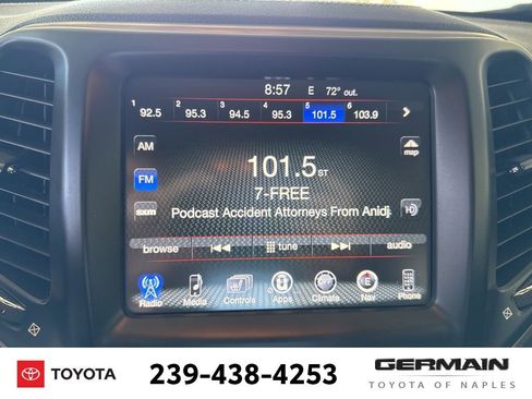 Used 2014 Jeep Cherokee Limited image 22