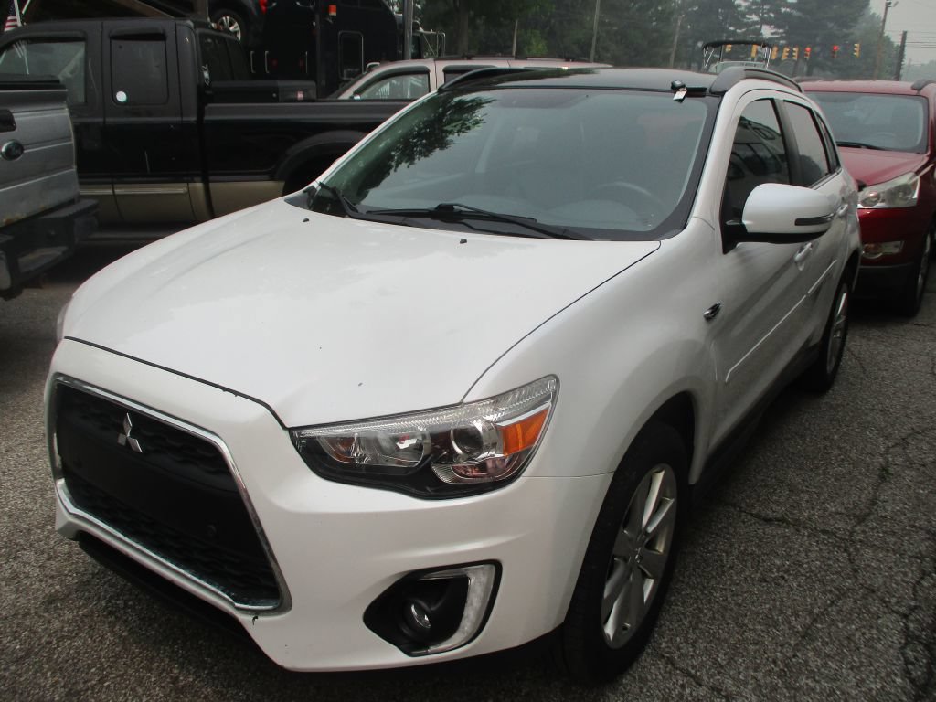 Used 2015 Mitsubishi Outlander Sport GT FWD image 1
