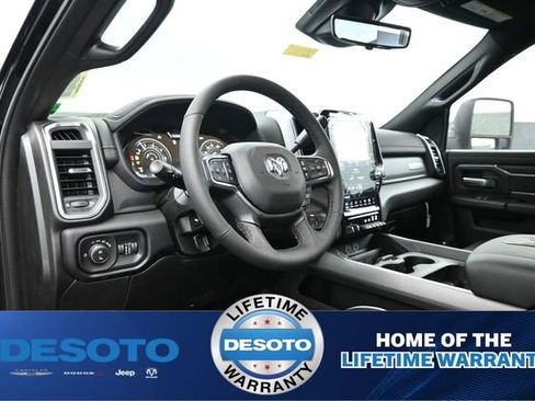 New 2026 RAM 2500 Laramie AWD/4WD image 20