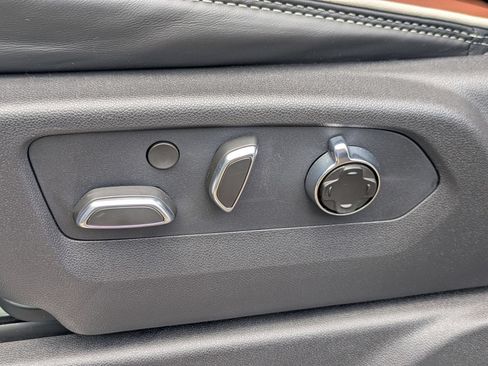 New 2026 GMC Sierra 3500 Denali Ultimate AWD/4WD image 23