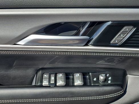 New 2026 Jeep Grand Wagoneer L Limited w/ Convenience Group I image 13