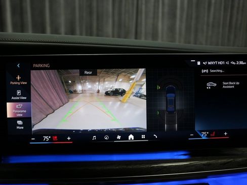 Used 2023 BMW 760i xDrive image 24