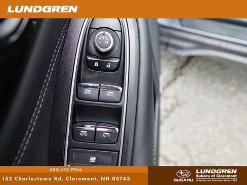 Used 2023 Subaru Outback Limited AWD/4WD image 12
