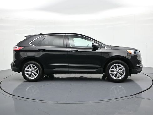Used 2024 Ford Edge SEL image 5