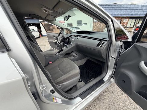 Used 2011 Toyota Prius Three FWD image 49