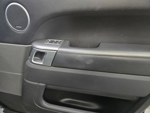 Used 2017 Land Rover Range Rover Sport SVR image 6