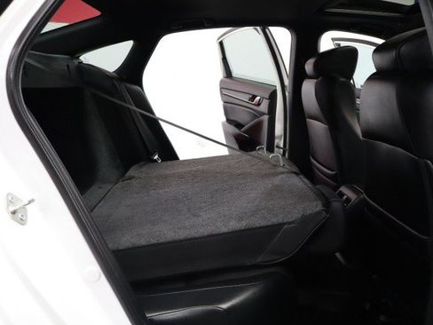 Used 2018 Honda Accord Sport image 59