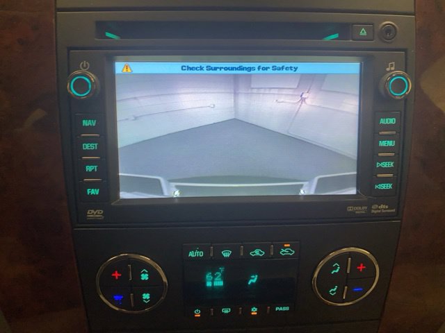 Used 2010 Chevrolet Avalanche LTZ AWD/4WD image 6