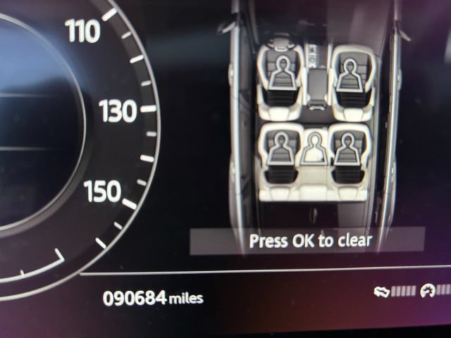 Used 2018 Land Rover Range Rover Sport HSE AWD/4WD image 46