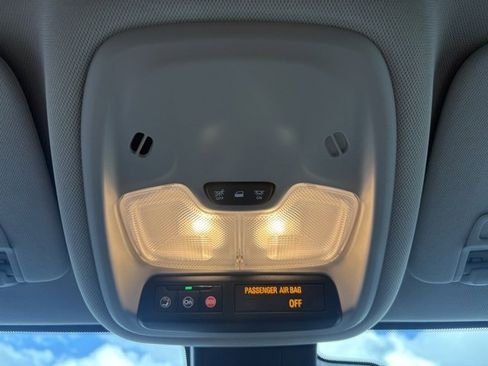 Certified 2023 Buick Encore GX Select w/ Sport Touring Package image 37