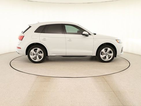 Certified 2023 Audi Q5 2.0T Premium Plus w/ Premium Plus Package AWD/4WD image 8