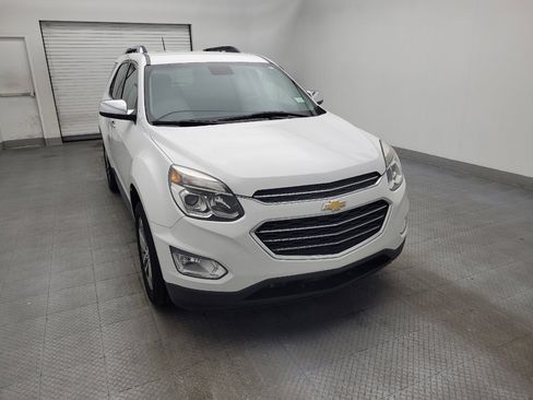 Used 2017 Chevrolet Equinox Premier w/ Enhanced Convenience Package image 14