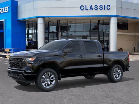 New 2026 Chevrolet Silverado 1500 Custom image 2