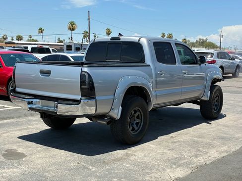 Used 2014 Toyota Tacoma 4x4 Double Cab w/ TRD Sport Package image 9