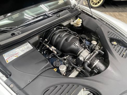 Used 2008 Maserati Quattroporte RWD image 36
