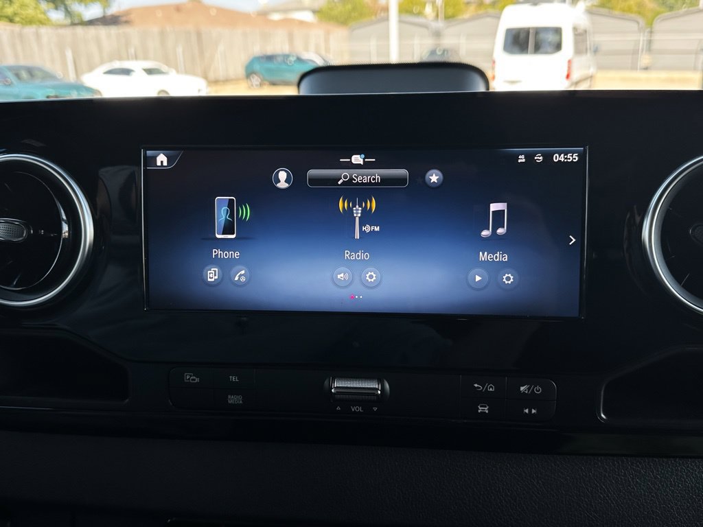 Used 2025 Mercedes-Benz Sprinter 2500 image 12