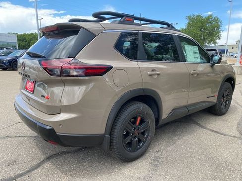 New 2026 Nissan Rogue SV AWD/4WD image 5