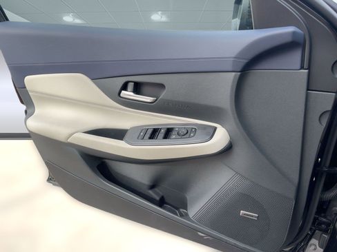 New 2026 Nissan Sentra SL w/ Floor Mat Package FWD image 20