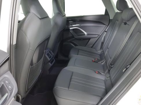 New 2025 Audi Q5 Premium Plus image 15