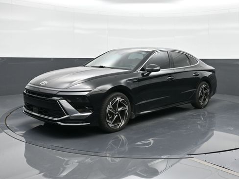 Certified 2024 Hyundai Sonata SEL w/ Convenience Package FWD image 1