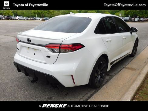 Used 2024 Toyota Corolla SE FWD image 4