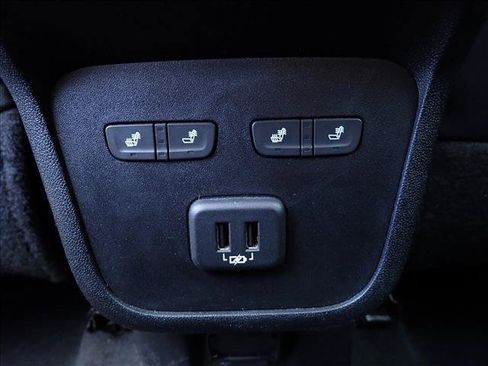 Used 2019 Chevrolet Equinox Premier AWD/4WD image 11