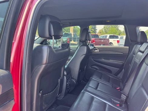 Used 2014 Jeep Grand Cherokee Limited w/ Luxury Group II AWD/4WD image 13