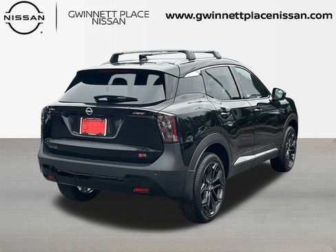 New 2026 Nissan Kicks SR image 5