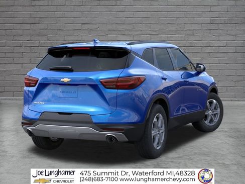 New 2026 Chevrolet Blazer LT w/ Convenience Package FWD image 4