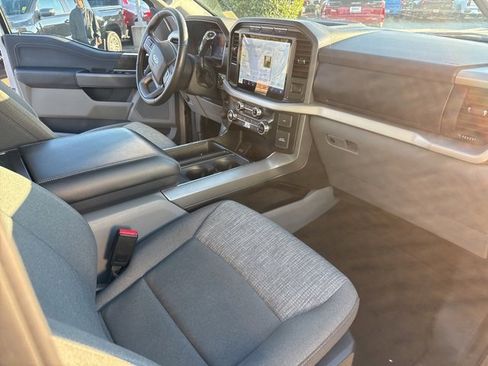 Used 2021 Ford F150 XLT w/ Equipment Group 302A High image 10