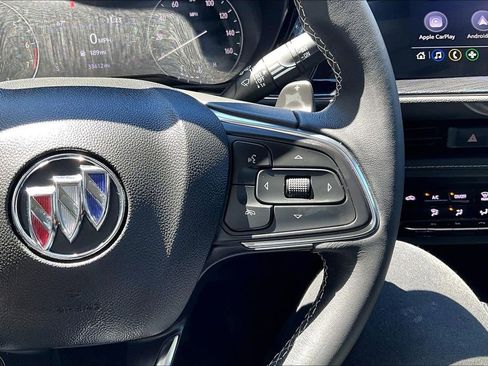Used 2023 Buick Envision Preferred FWD image 18