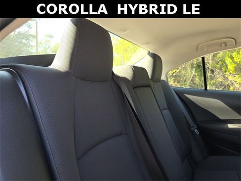 Used 2023 Toyota Corolla LE image 14