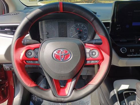 Used 2023 Toyota Corolla LE FWD image 24