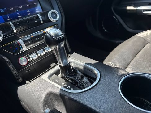 Used 2022 Ford Mustang Premium RWD image 23
