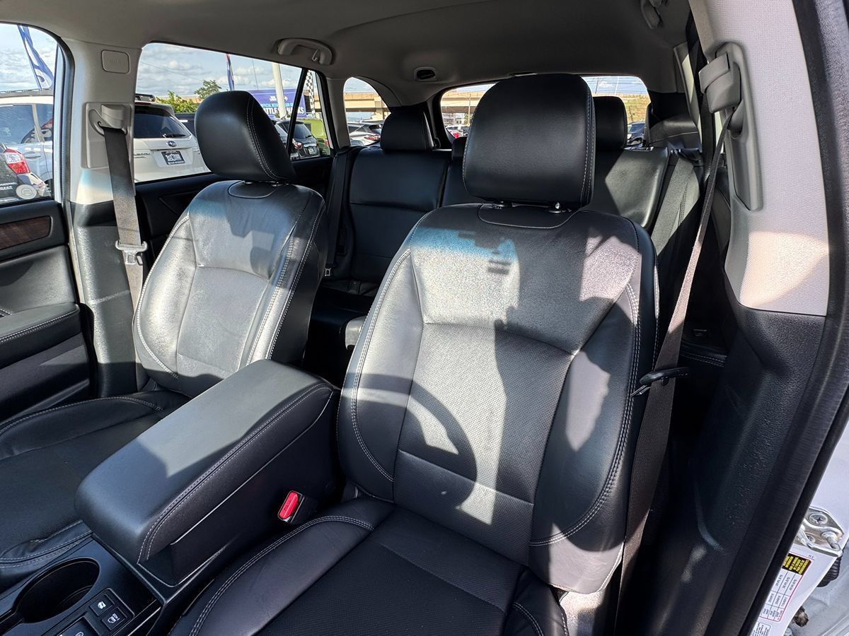Used 2019 Subaru Outback 3.6R Limited w/ Popular Package #2 AWD/4WD image 13