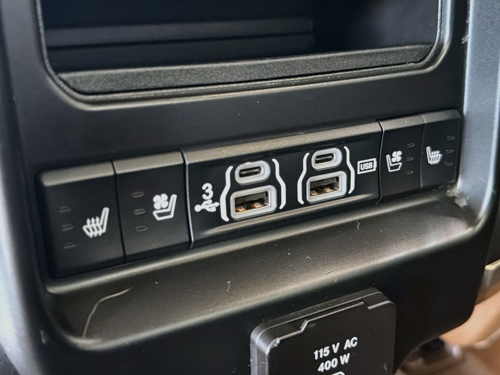 Used 2019 RAM 1500 Limited AWD/4WD image 27