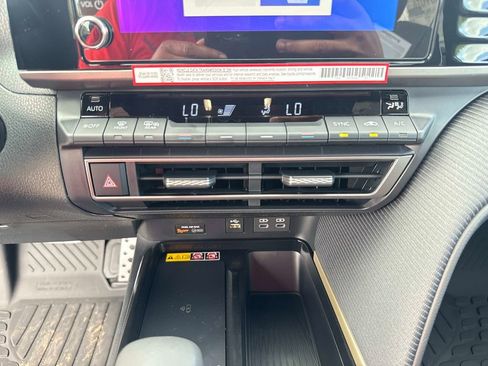 New 2026 Toyota Camry SE image 23