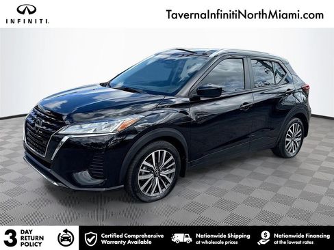 Used 2022 Nissan Kicks SV FWD image 1