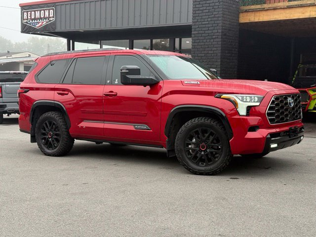 Used 2024 Toyota Sequoia Platinum AWD/4WD image 2
