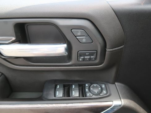 Used 2022 Chevrolet Silverado 2500 LTZ w/ LTZ Plus Package AWD/4WD image 19