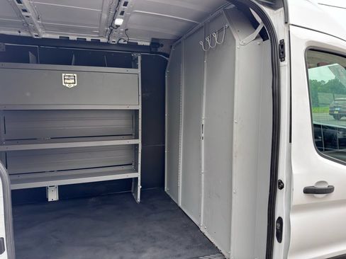 Used 2024 Ford Transit 250 148 Medium Roof w/ Load Area Protection Package RWD image 27