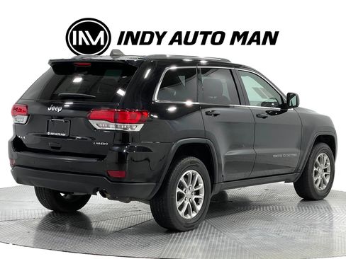 Used 2021 Jeep Grand Cherokee Laredo X AWD/4WD image 4