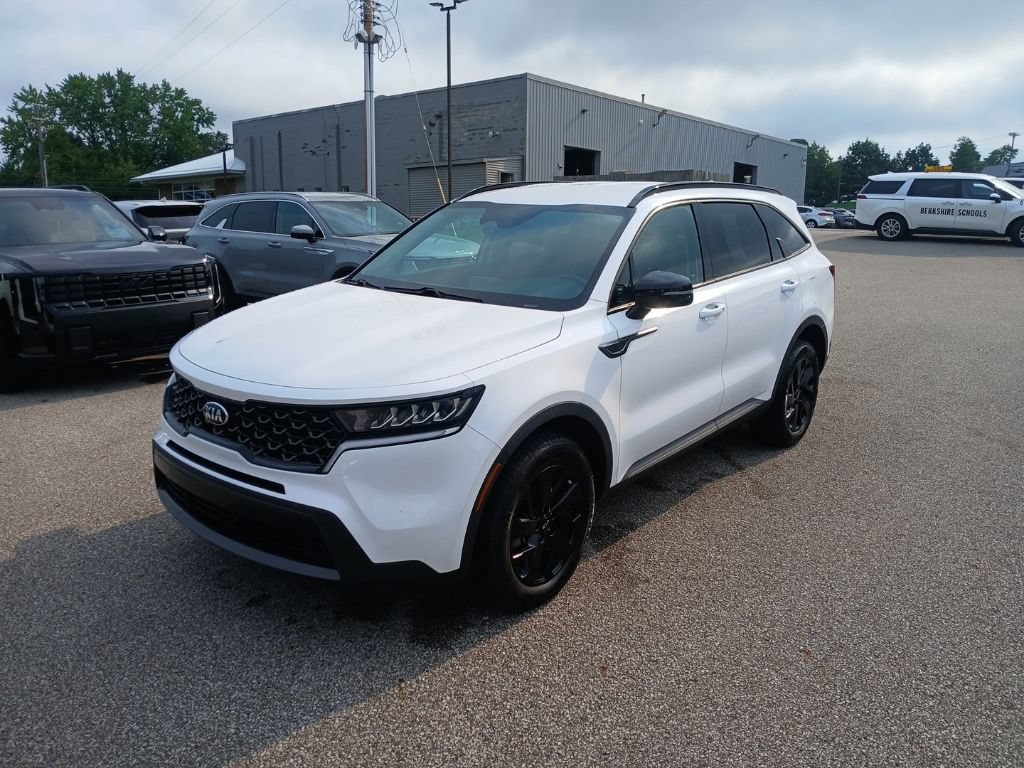 Certified 2021 Kia Sorento S AWD/4WD image 1