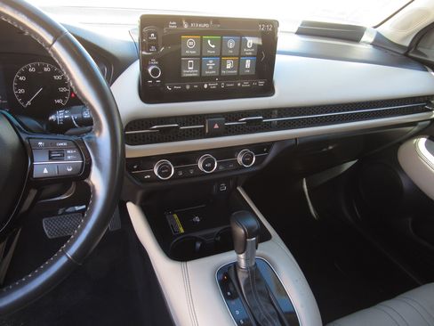 Certified 2023 Honda HR-V EX-L image 18