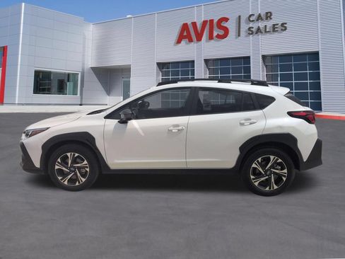 Used 2025 Subaru Crosstrek 2.5i Premium AWD/4WD image 10