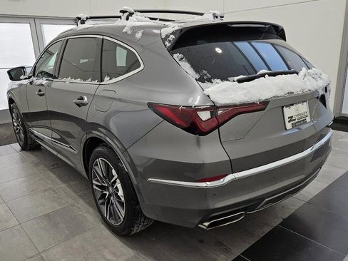 Used 2025 Acura MDX w/ Advance Package image 4
