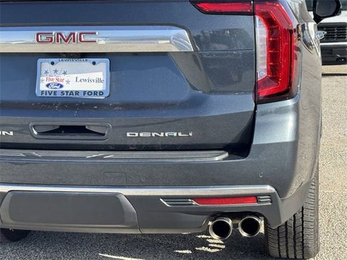 Used 2021 GMC Yukon XL Denali w/ Denali Ultimate Package image 6